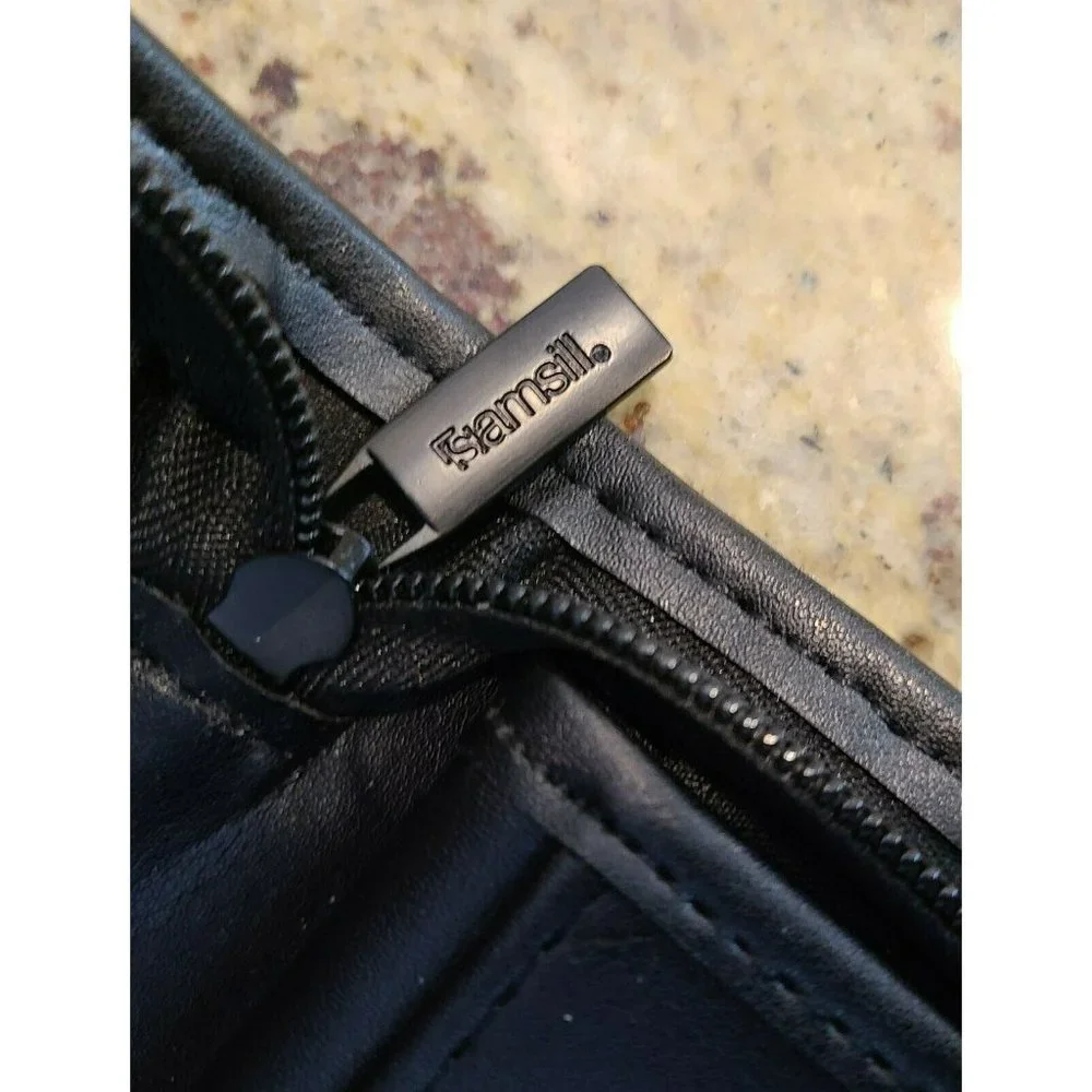 Samsill Legal Executive Padfolio. Wrap around Zipper. 70820